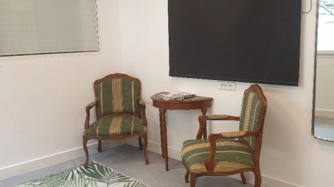 CABINET 1 .jfif LOCATION CABINET AVEC THERAPEUTE