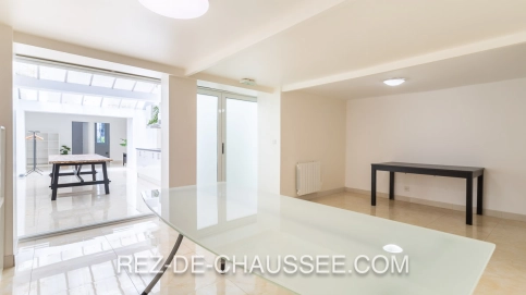 53244860a.jpg POPINCOURT LOCAL TRES BON ETAT IDEAL MEDECIN DENTISTE PARAMEDICAL