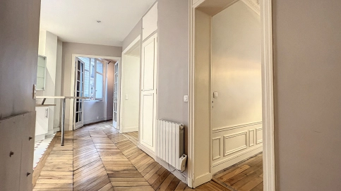 54647306a.jpg BUREAUX POUR PROFESSIONS LIBERALES AUTEUIL NORD