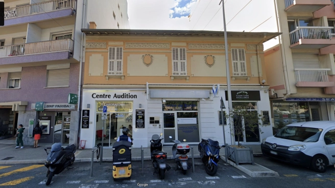 CAP D'AIL PROCHE MONACO • LOCAL COMMERCIAL 220M2